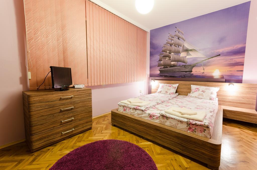 Sea Garden Plaza Apartment - Free Parking Бургас Экстерьер фото